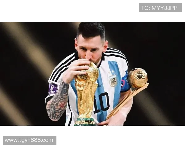 2025年全球足球十大球星排行揭秘：实力与影响力并存的顶尖球员分析