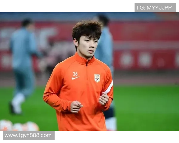 戴护目镜的足球明星有哪些 他们如何克服伤病继续征战绿茵场 戴护目镜的足球明星有哪些 他们如何克服伤病继续征战绿茵场